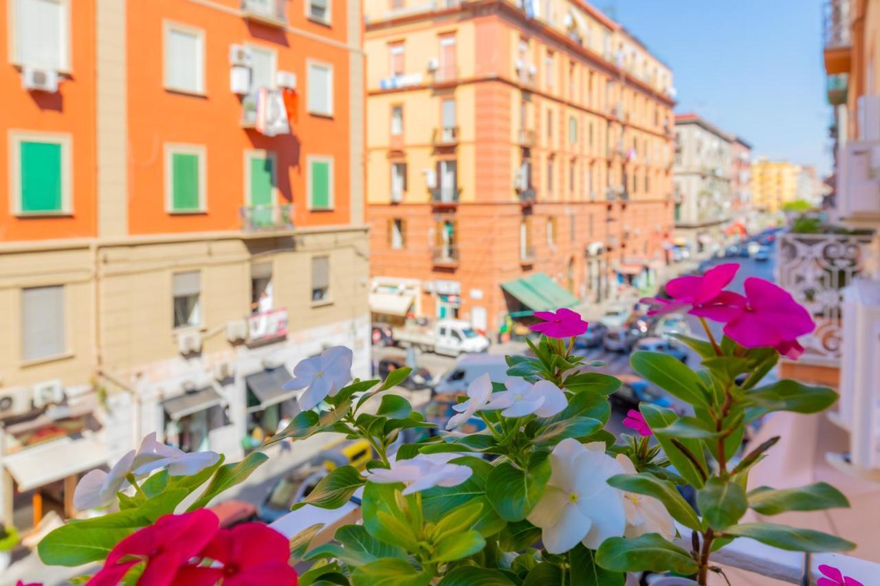 Le Meraviglie Di Napoli Экстерьер фото